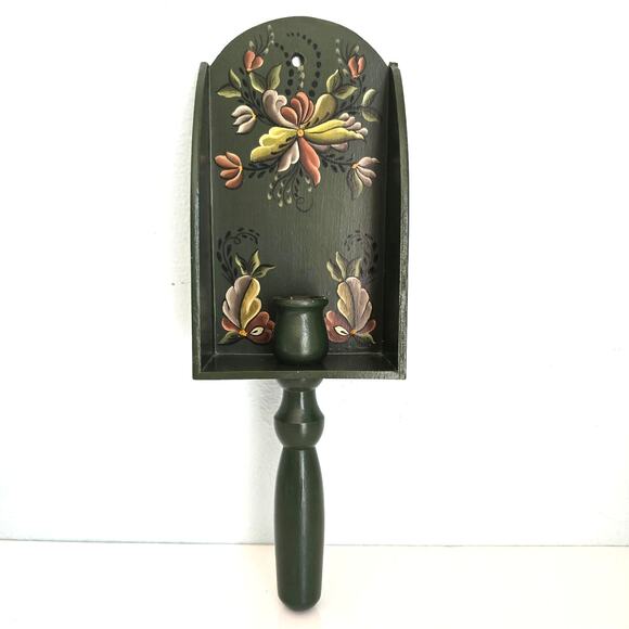 Vintage Norwegian Wood Scoop Candle Holder Rosemaling Floral Folkart Cottage - Picture 1 of 11